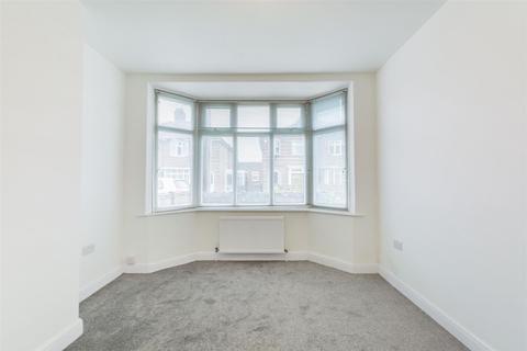 19 Beech Avenue, Beeston, Nottingham, NG9 1QH