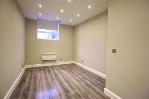 1 bedroom flat to rent - THE DRAPERY, TOWN CENTRE - NN1