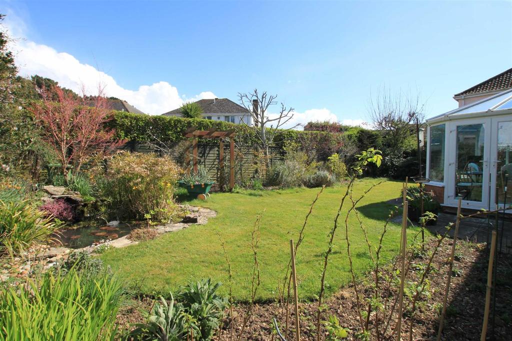 Seaway Avenue, Friars Cliff... 4 bed detached house £1,150,000