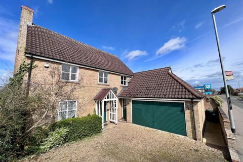 4 bedroom detached house for sale, Ness Road, Burwell CB25