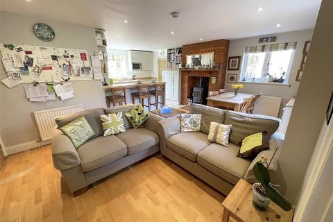 Selbourne House Chapel Drive, Beech Hill, Reading, RG7 2BH