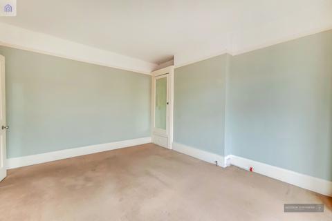 26 Radcliffe Road, London, N21 2SE