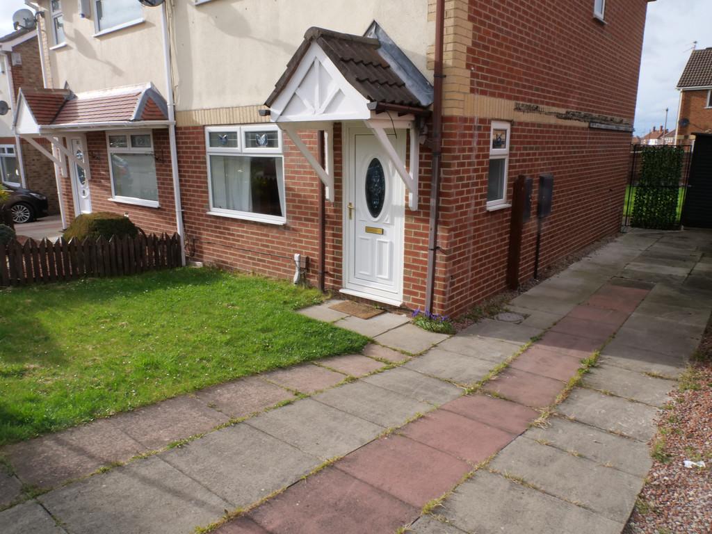Netherfields Crescent, Middlesbrough... 3 bed semidetached house £