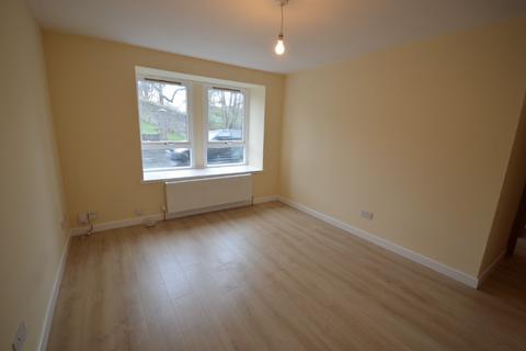 2 bedroom flat to rent - Balgayview Gardens, Lochee West, Dundee, DD3