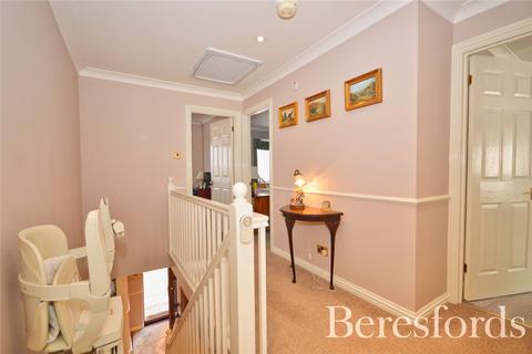 15 Brunel Close, Romford, RM1 4GR