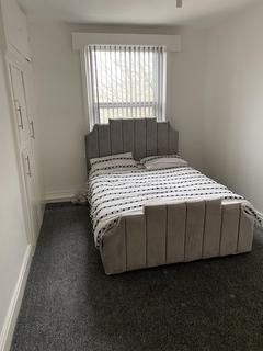 1 bedroom property to rent - Bingley Road, BRADFORD BD14