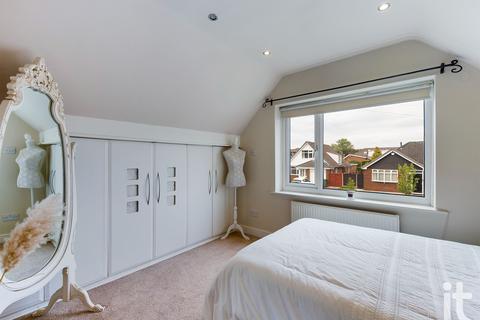 30 Ashbourne Drive, High Lane, Stockport, SK6 8DB