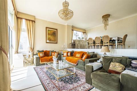 3 bedroom flat for sale, THE WATER GARDENS, BURWOOD PLACE, London, W2