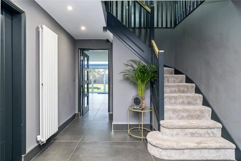 25 Adlington Road, Wilmslow, SK9 2BJ