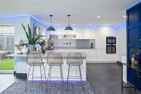 25 Adlington Road, Wilmslow, SK9 2BJ