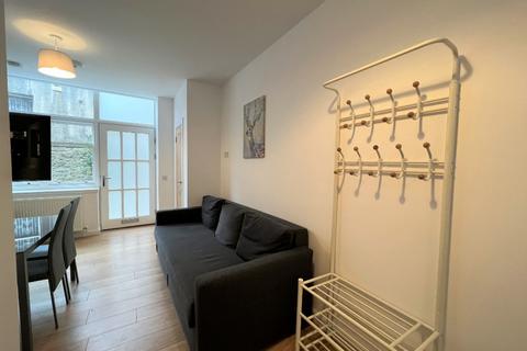 undefined, Thirlestane Lane, Marchmont, Edinburgh, EH9