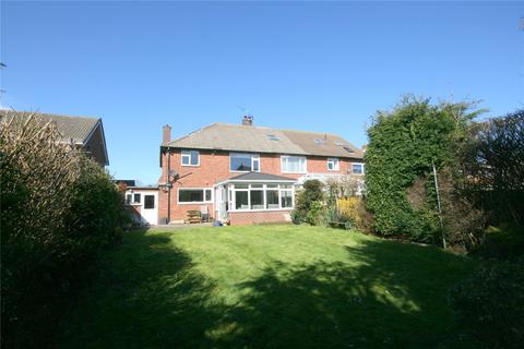 36 Beach Road, North Shields, NE30 2QT