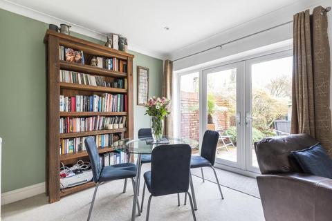 Garden Flat, 7 Edward Road, Bromley, BR1 3NG