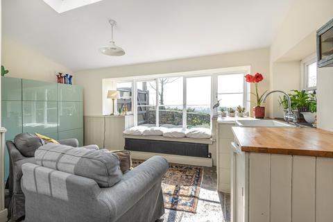 Hollybrook House Hollybrook, Westbury Sub Mendip, Wells, BA5 1EU