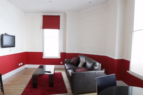 Flat 2, 27 Minories, London, EC3N 1DE