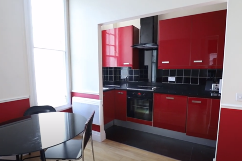 Flat 2, 27 Minories, London, EC3N 1DE