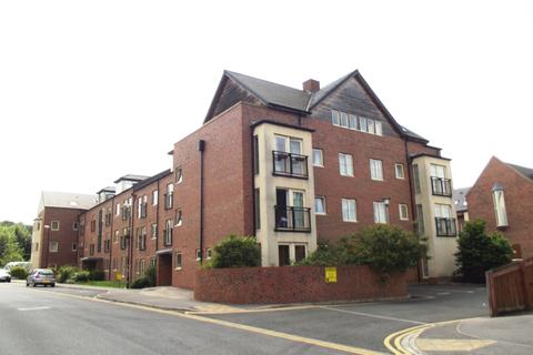 2 bedroom penthouse for sale - Lawrence Square, York YO10