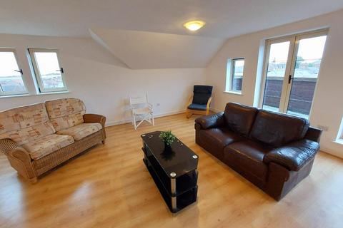 2 bedroom penthouse for sale, Lawrence Square, York YO10