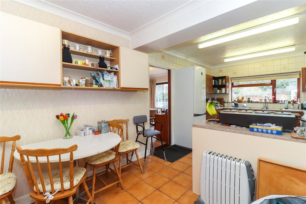 Devereux Drive, Watford, Herts, WD17 4 bed detached house £1,250,000