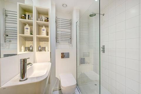 Flat 1, 40 Devonshire Place, London, W1G 6JX