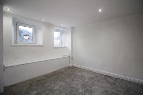 1 bedroom maisonette to rent, George Street, Llantrisant CF72 8EE