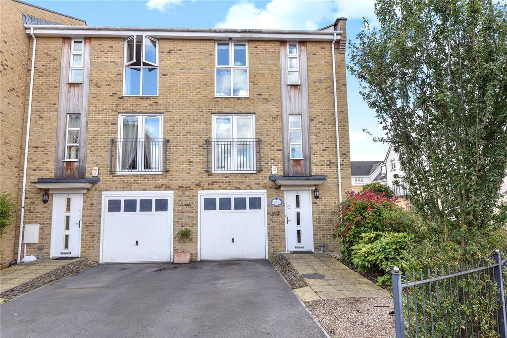 Kingsquarter, Maidenhead, Berkshire, SL6 5 bed end of terrace house £