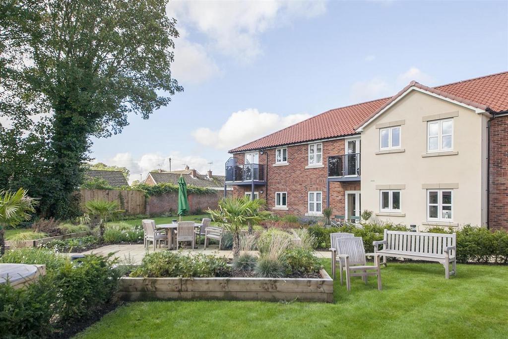 Rogerson Court, Scaife Garth, Pocklington 2 bed property to rent £
