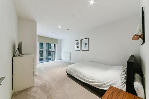 1 bedroom apartment for sale, Mercier Court, Royal Wharf, London, E16