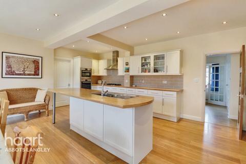 216 Abbots Road, Abbots Langley, WD5 0BP