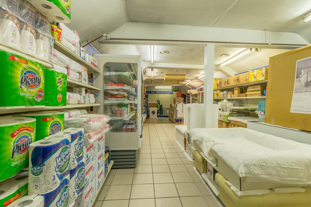 Woodview, 10-12 Wotton Road (27)