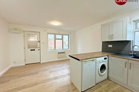 1 bedroom flat to rent, LONDON, SW19 2UR