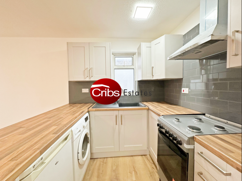 1 Bedroom Flat in Colliers Wood