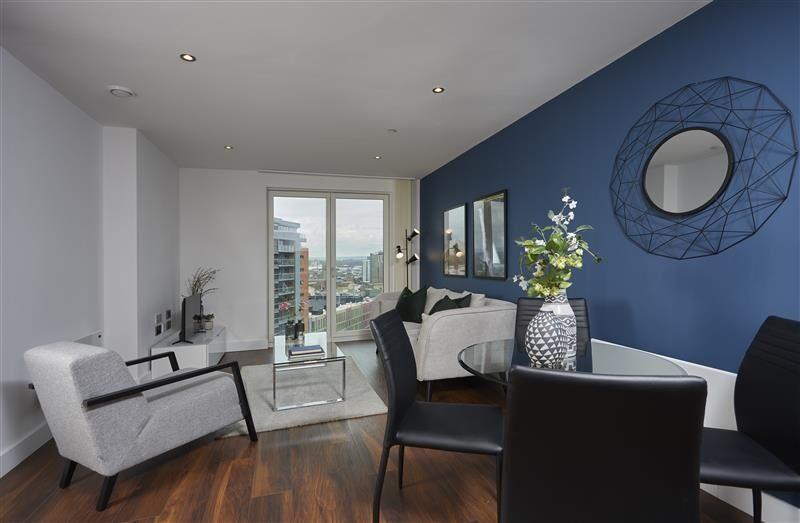 JLL Apartment 180...