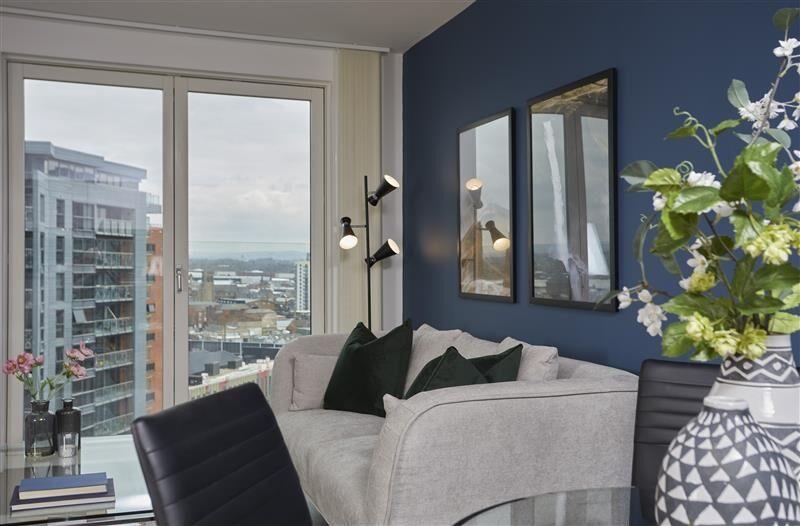 JLL Apartment 180...