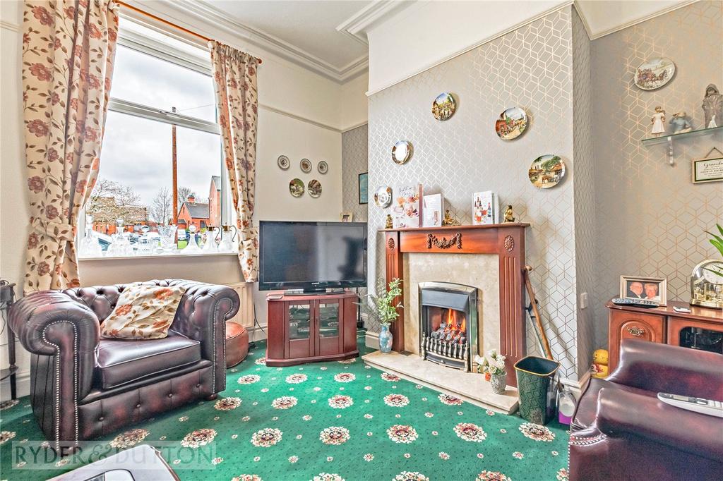 Arundel Street, AshtonunderLyne, Greater Manchester, OL6 2 bed