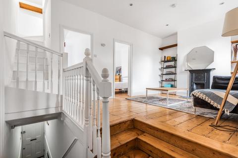 6a Wingford Road, London, SW2 4DS