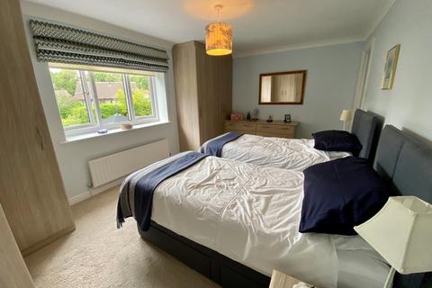 10 Butterwick Gardens, Wetherby, LS22 6GX