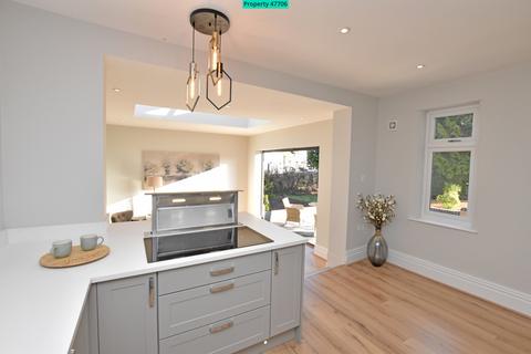 2 Brigsley Road, Waltham, Grimsby, DN37 0JY