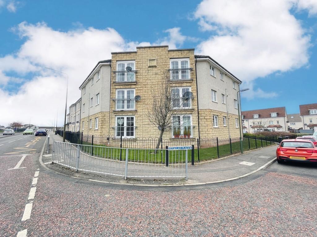 Leyland Road, Bathgate 3 bed flat £144,000