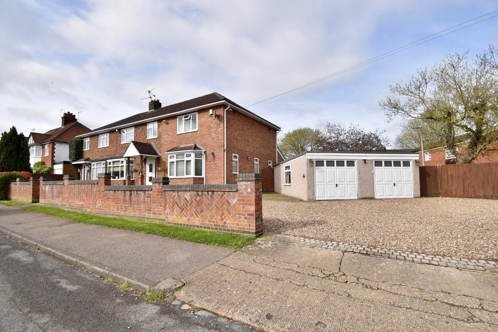 Fairview Road, Stevenage 4 bed semidetached house £700,000