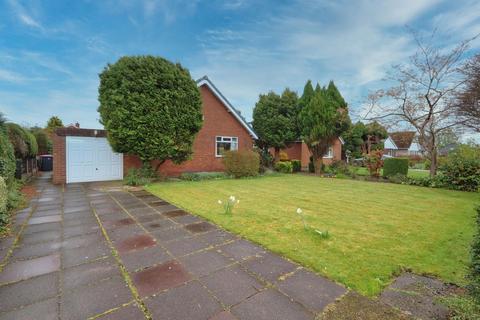 5 Lee Close, Irlam, Manchester, M44 6WR