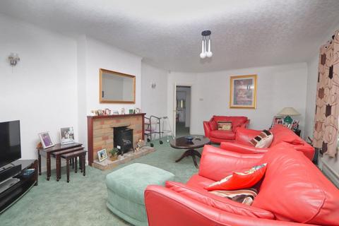 5 Lee Close, Irlam, Manchester, M44 6WR