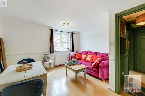 1 bedroom flat to rent, Mile End Road, London, E1