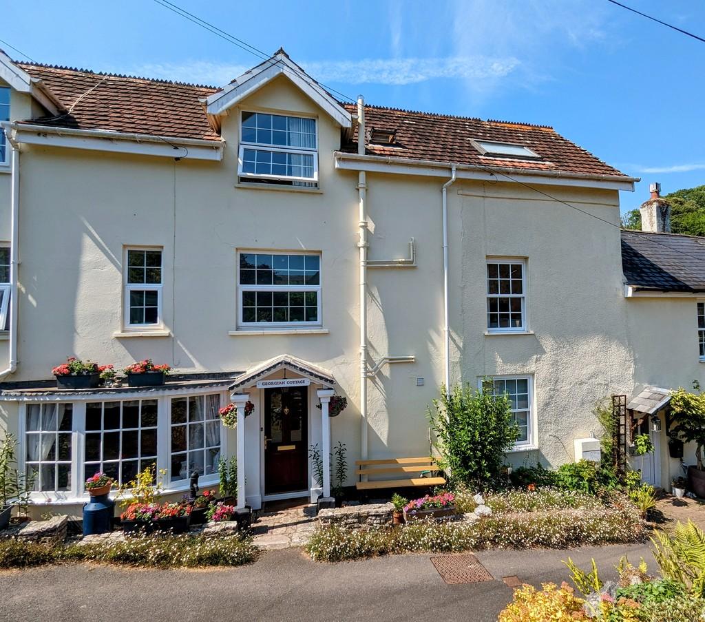 Church Lane, Stokeinteignhead 5 bed semidetached house for sale £500,000