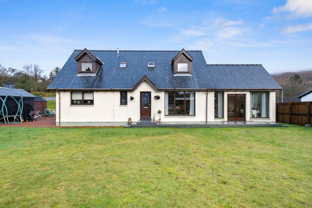 Onich, Fort William 4 bed detached house for sale £325,000