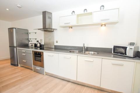 1 bedroom flat to rent, The Bridge, Chapel Wharf, Salford, M3