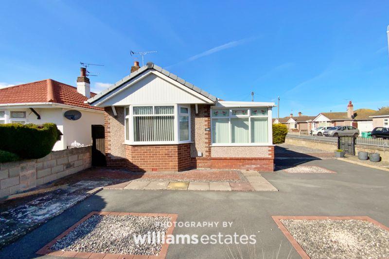 Victoria Road, Prestatyn 2 bed detached bungalow £200,000