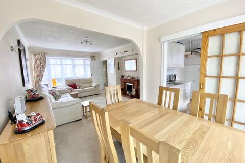 75 Willmott Road, Sutton Coldfield, B75 5NN