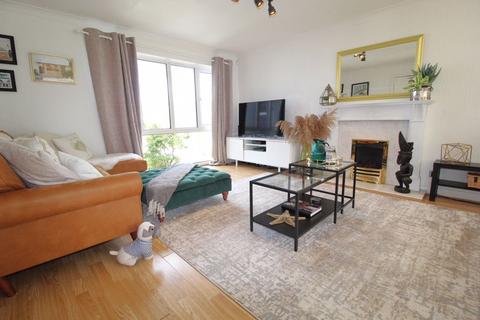 20 Barnes Green, Wirral, CH63 9LU