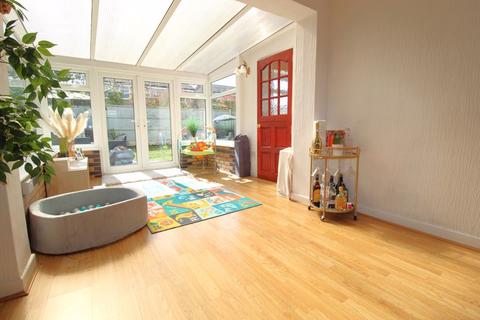 20 Barnes Green, Wirral, CH63 9LU